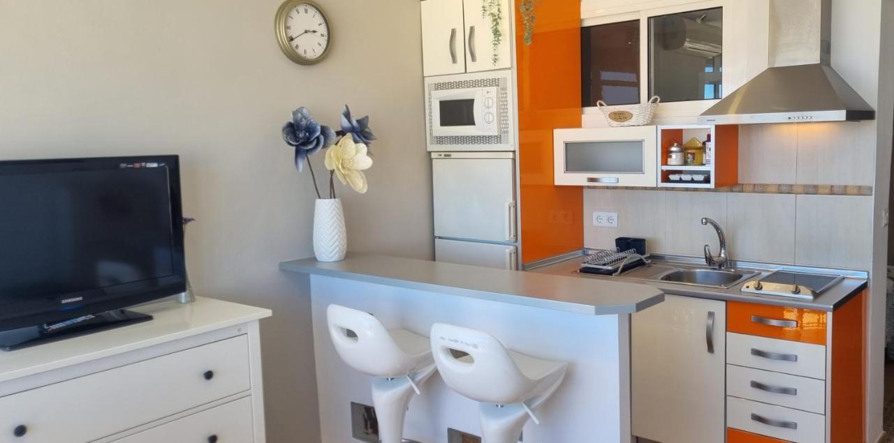Apartamento En El Centro, 3 Personas Con Vistas Lägenhet Torremolinos Exteriör bild